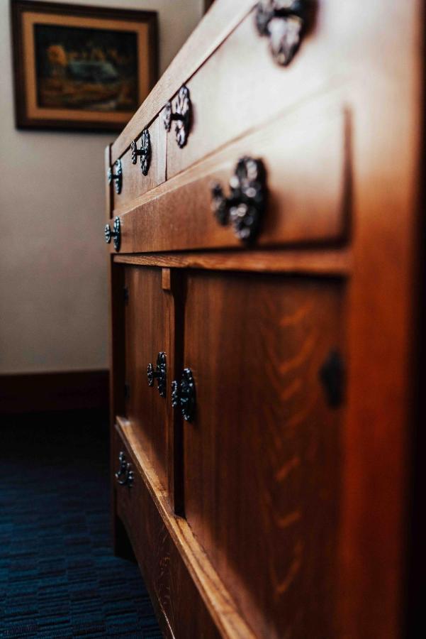 Town Hall Inn Lead ภายนอก รูปภาพ